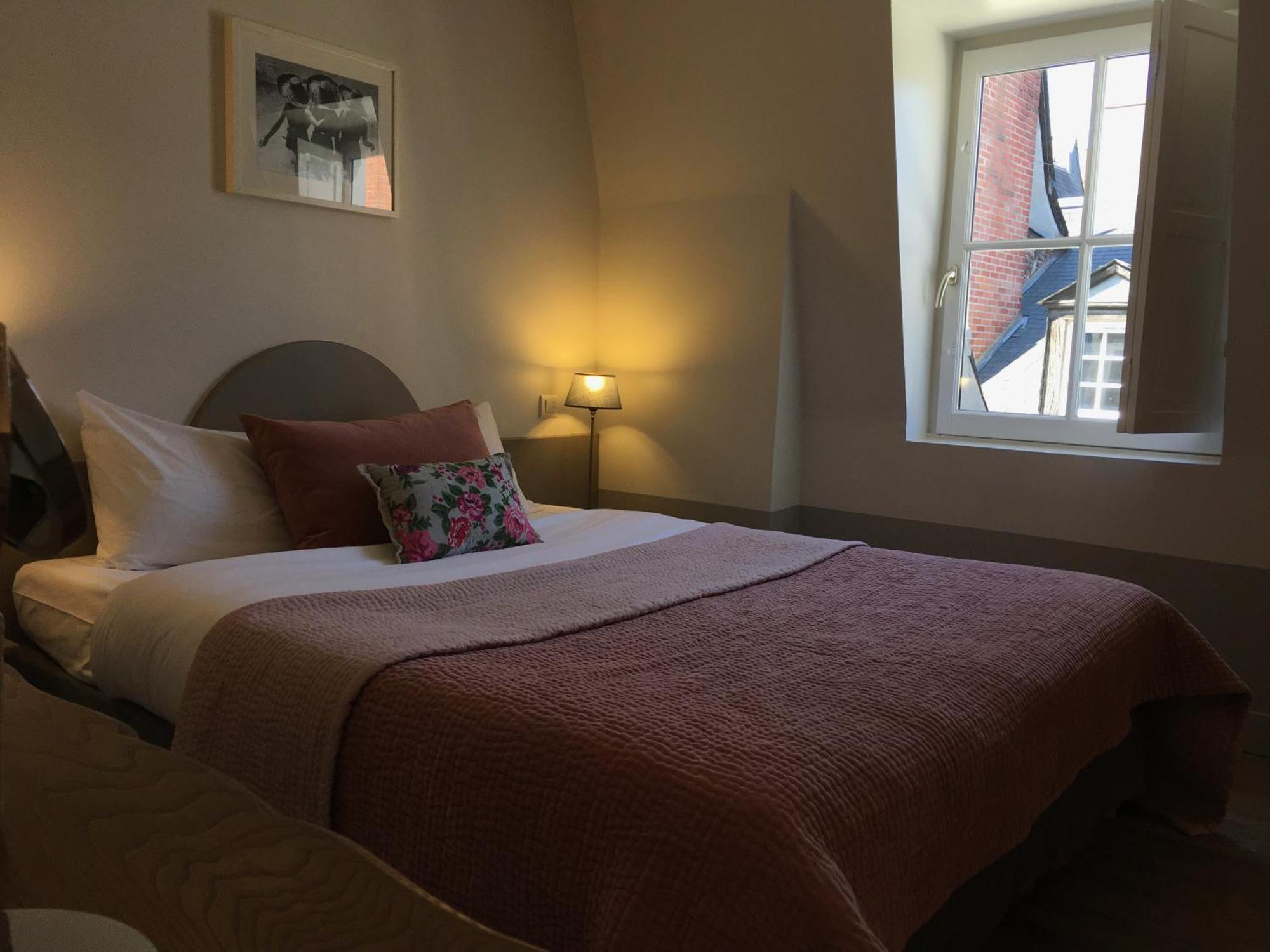 Hotel L'Adresse Tours Room photo