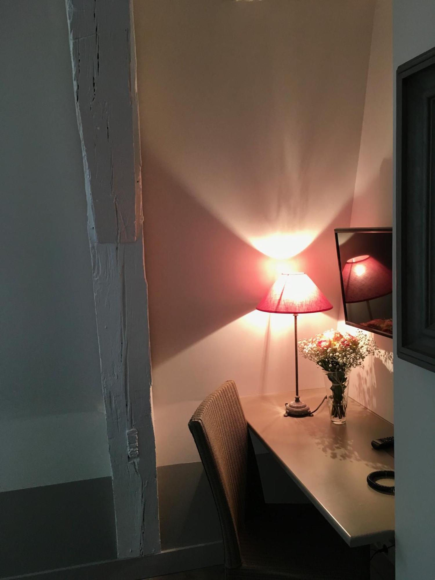 Hotel L'Adresse Tours Room photo